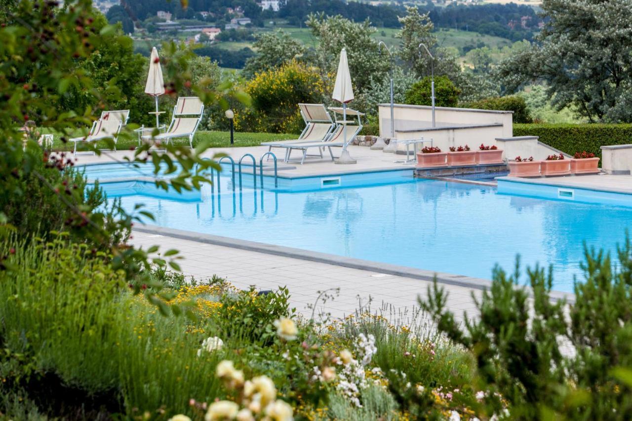 Tenuta Borgo San Michele Gubbio Buitenkant foto