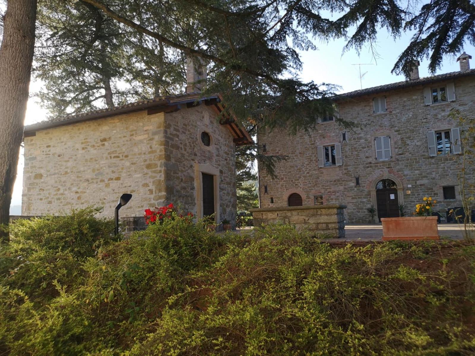 Tenuta Borgo San Michele Gubbio Buitenkant foto