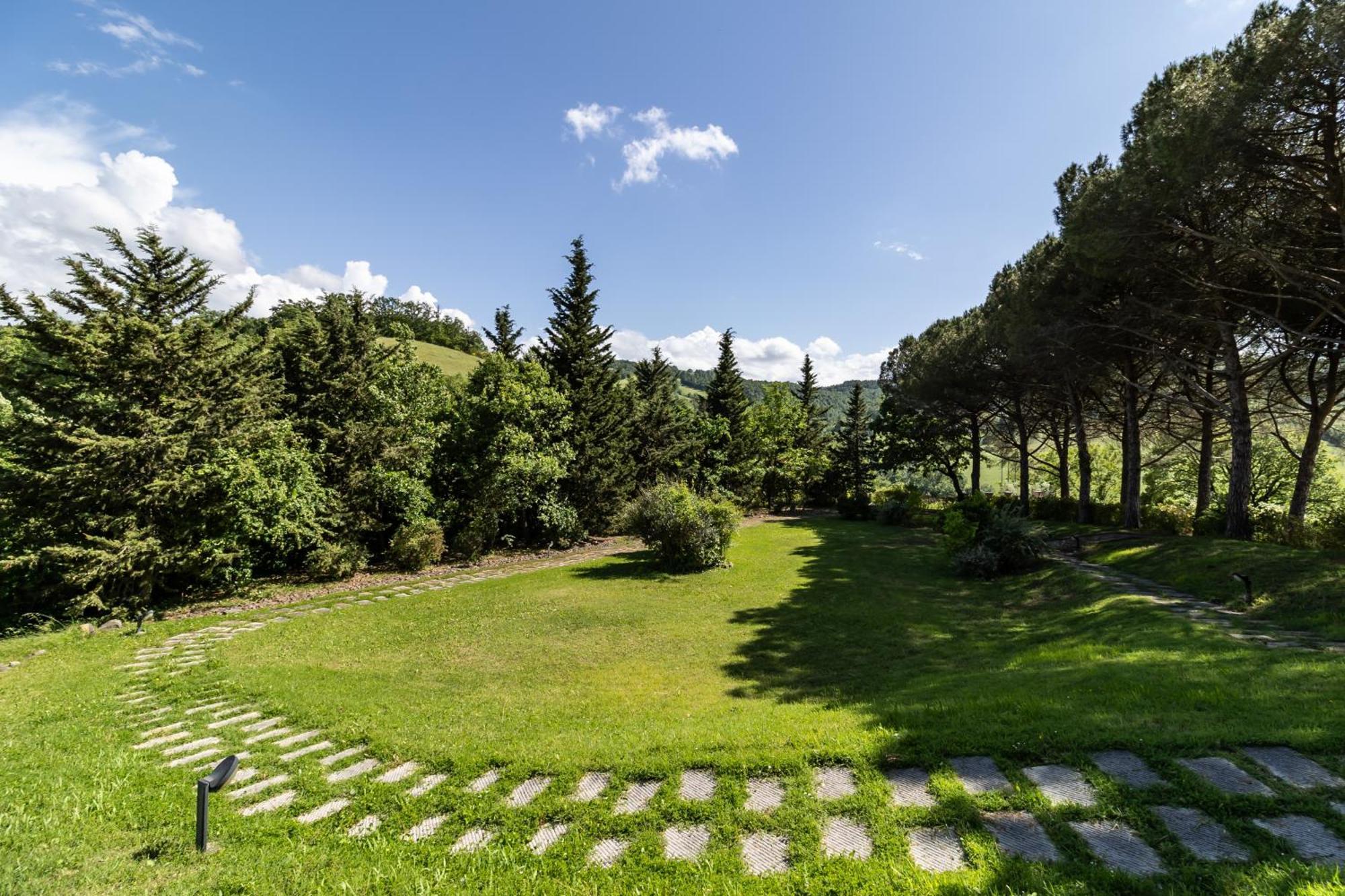 Tenuta Borgo San Michele Gubbio Buitenkant foto